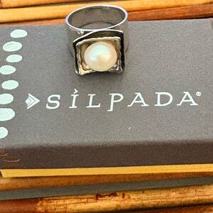 Silpada Silver Ring with White Pearl 5.5